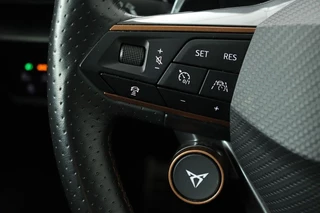 CUPRA Leon CUPRA Leon 1.4 e-Hybrid | 245pk | Panoramadak |  Stoel & stuurverwarming | Carplay | Adaptive cruise | Sfeerverlichting | Navigatie | Camera | PHEV - afbeelding nr 14
