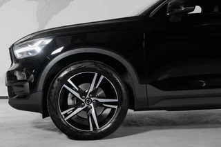 Volvo XC40 Volvo XC40 2.0 T5 AWD R-Design | 247PK | PANO | H&K | Leder | Memory - afbeelding nr 37