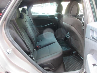 Hyundai Tucson Hyundai TUCSON 1.6 GDi Comfort Navi Clima Camera Carplay - afbeelding nr 11