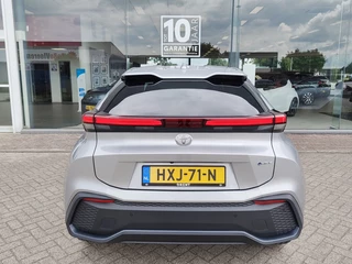 Toyota C-HR Toyota C-HR 1.8 Hybrid 140 First Edition | Navi | Sensoren v/a | El. Achterk - afbeelding nr 7