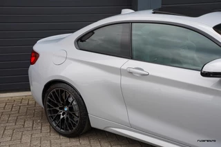BMW M2 BMW 2-serie Coupé M2 DCT Competition | Track Pack | Schuifdak | Camera | Stuurverwarming | M-sportstoelen | Memory - afbeelding nr 11
