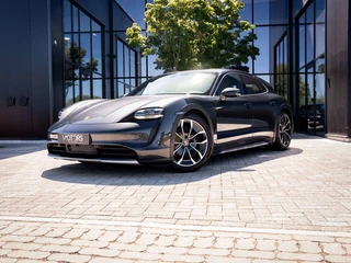 Porsche Taycan 4S Cross Turismo - Sport Chrono - ACC - HUD - BOSE - 360° - Achterasbesturing