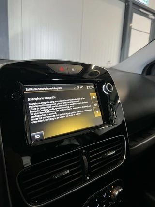 Renault Clio Renault Clio Estate 0.9 TCe Intens Clima Navi Carplay Cruise - afbeelding nr 31