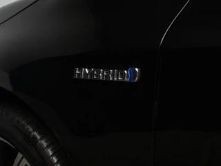 Toyota Corolla Touring Sports Toyota Corolla Touring Sports 1.8 Hybrid Business Plus Sport (APPLE CARPLAY,NAVI,CAMERA,CRUISE,CLIMATE,PDC,LED,DAB,SPORTSTOELEN) - afbeelding nr 22