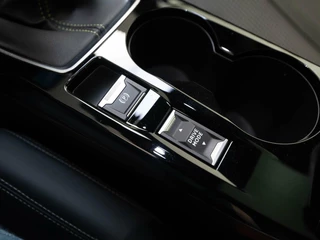 Peugeot 2008 Peugeot 2008 1.2 PureTech 130pk GT | Panoramadak | Full LED | FOCAL sound | Camera - afbeelding nr 47