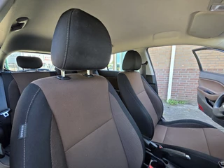 Hyundai i20 Hyundai i20 1.0 T-GDi i-Drive Cool, APK 2-2027! Zondag OPEN! - afbeelding nr 13