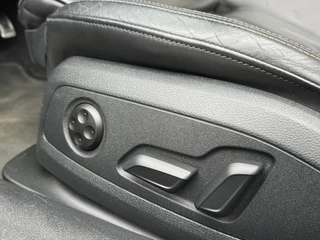 Audi A5 Audi A5 Cabriolet 2.0 TFSI quattro Pro Line S 252pk | Leer | LED verlichting | Stoelverwarming | Climate control | Cruise control | DAB radio | Keyless entry | Elektrische stoelen | Parkeersensoren voor en achter - afbeelding nr 9