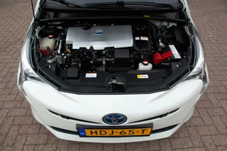 Toyota Prius Toyota Prius 1.8 Dynamic JBL Navi 17inch - afbeelding nr 16