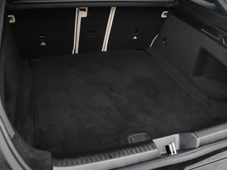 Mercedes-Benz CLA Mercedes-Benz CLA-klasse Shooting Brake 180 Luxury Line | Camera | Leder |  Sfeerverlichting | Stoelverwarming | Adaptive cruise | Navigatie | LED - afbeelding nr 11