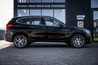 BMW X1 BMW X1 sDrive18i High Executive*PANO*NAVI*LEDER*AUTOMAAT*LED - afbeelding nr 9