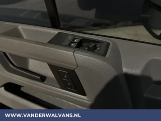 Volkswagen Crafter Android Auto, 3000kg trekvermogen, Parkeersensoren, Chauffeursstoel, Bijrijdersbank - afbeelding nr 18