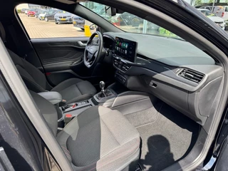 Ford Focus Ford Focus 1.0 Ecob 125 pk ST Line - adap cruise - camera -stoel/stuur verwarming - afbeelding nr 26