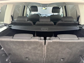 Volkswagen Touran Volkswagen Touran 1.2 TSI Highline 7p|Carplay|Allseasonbanden - afbeelding nr 14