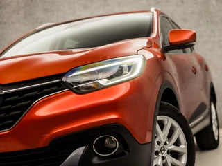 Renault Kadjar (NAVIGATIE, VIRTUAL COCKPIT, CLIMATE, GETINT GLAS, LEDER, SPORTSTOELEN, CRUISE, TREKHAAK, PARKEERSENSOREN, NIEUWSTAAT) - afbeelding nr 32