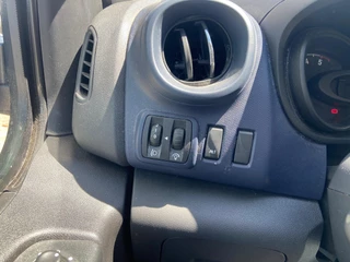 Opel Vivaro Opel Vivaro 1.6 CDTI L1H1 Edition | Airco | Cruise control | Zijschuifdeur - afbeelding nr 8