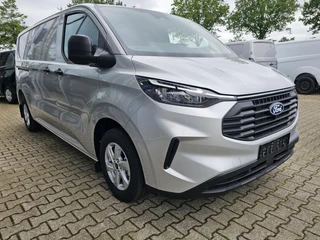 Ford Transit Custom Ford Transit Custom 300 2.0 TDCI L2H1 Trend Nieuw | 136pk | Trekhaak | Lichtmetalen velgen | 8-weg verstelbare stoel | Direct leverbaar! - afbeelding nr 6