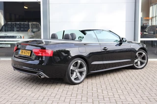 Audi A5 Audi A5 Cabriolet 2.0 TFSI (225PK) Quattro Aut S-Line Sport Edition Open - afbeelding nr 2