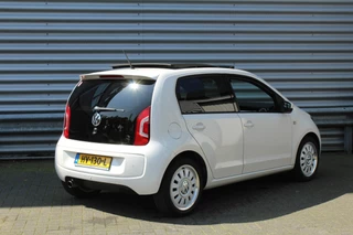Volkswagen up! Volkswagen up! 1.0 75pk high up! NL-Auto NAP Panoramadak Fender Airco Carplay Stoelverwarming CPV El. Ramen - afbeelding nr 5