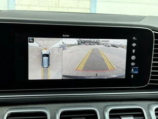 Mercedes-Benz GLE Mercedes-Benz GLE-klasse 300 d 4MATIC AMG Panoramadak Trekhaak Luchtvering Rondomzicht Camera - afbeelding nr 21
