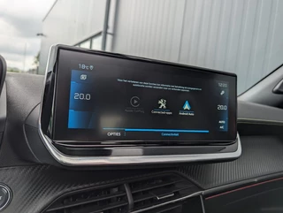Peugeot 2008 Peugeot 2008 1.2 PureTech GT | Panodak | Apple carplay - afbeelding nr 29