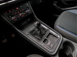 SEAT Ateca (APPLE CARPLAY, GROOT NAVI, CAMERA, CLIMATE, DAB+, SPORTSTOELEN, LED KOPLAMPEN, GETINT GLAS, NIEUWE APK, NIEUWSTAAT) - afbeelding nr 10