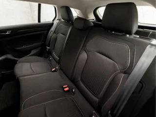 Renault Mégane Estate Renault Mégane Estate 1.2 TCe Sport (APPLE CARPLAY, NAVIGATIE, VIRTUAL COCKPIT, CLIMATE, CRUISE, SPORTSTOELEN, ELEK PAKKET, NIEUWE APK, NIEUWSTAAT) - afbeelding nr 14