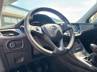 Opel Astra - afbeelding nr 2