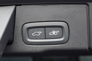 Volvo XC60 Volvo XC60 Recharge T8 AWD Polestar Engineerd 455pk/Panodak/Leer/Head-up - afbeelding nr 25