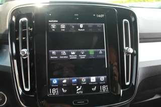 Volvo XC40 Volvo XC40 T2 Essential | Parkeercamera | Stoelverwarming | Leder | Pilot Assist | BLIS | Keyless - afbeelding nr 40