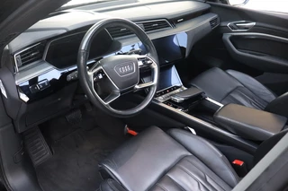 Audi e-tron Audi e-tron e-tron 55 q. adv. I Geen Import I Schuifdak I Stoelverwarming - afbeelding nr 10