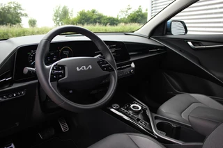 Kia Niro Kia Niro 1.6 GDi PHEV Spirit // Mineral Blue - Complete uitvoering - Harman Kardon - Remote Parking Assist - HUD - Camera - Leder - Navi. - Stoelverwarming - afbeelding nr 11