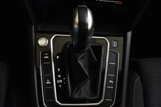Volkswagen Passat Volkswagen Passat Variant GTE 218PK DSG HYBRID BUSINESS CAMERA/NAVI/MASSAGE*** - afbeelding nr 29