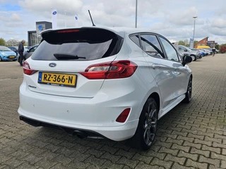 Ford Fiesta Ford Fiesta 1.0 EcoBoost ST-Line Navigatie | Cruise control | Led dagrijverlichting | Climate control | PDC | Lane assist | Dealeronderhouden! - afbeelding nr 5