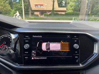 Volkswagen T-Cross Volkswagen T-Cross 1.0 TSI Life Airco/Lichtmetalen velgen/Navi/Apple Carplay - afbeelding nr 24