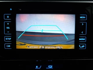 Toyota Auris Toyota Auris 1.8 Hybrid Touring Sports Executive / Pano - afbeelding nr 18