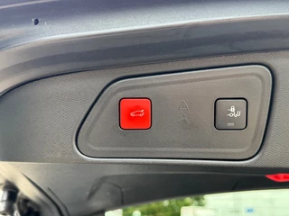 Peugeot 3008 Peugeot 3008 1.6 HYBRID AUT. PHEV 224PK ALLURE LED HALF-LEER NAVI CAMERA CARPLAY AIRCO - afbeelding nr 16
