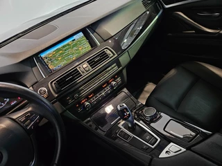 BMW 5 Serie BMW 5 Serie 5 SERIE 520I Eecutive / Trekhaak / Leder / NL Auto - afbeelding nr 25