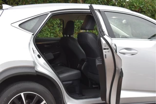 Lexus NX Lexus NX 300h AWD 25th Edition | NL-Auto | Camera | Adapt.cc | Leder | Stoelverw | Full LED | Onderh.historie - afbeelding nr 12