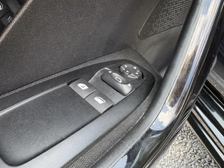 Peugeot 208 Peugeot 208 208 1.2 STOELVERWARMING | 5DRS | AIRCO | NW APK - afbeelding nr 8
