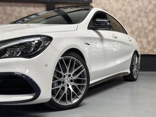 Mercedes-Benz CLA Mercedes-Benz CLA-klasse AMG 45 4MATIC Ambition | Pano | Side assist | Stoelververwarming | 19 inch - afbeelding nr 2
