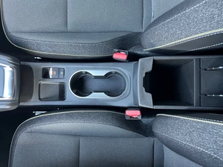 Renault Captur Renault Captur 1.3 Mild Hybrid 160 EDC Automaat Techno Camera - afbeelding nr 7