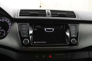 Škoda Fabia Skoda Fabia Combi 1.0 TSI Business Edition | Navigatie | Climate control | - afbeelding nr 7