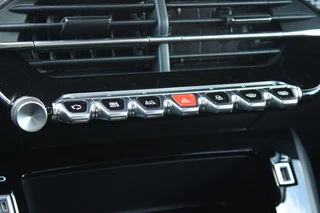 Peugeot e-208 Peugeot e-208 EV STYLE 136PK 50 kWh | 3-FASE | ACHTERUITRIJ CAMERA | DAB+ RADIO | CLIMATE CONTROL | CRUISE CONTROL | LICHTMETALEN VELGEN | APPLE CARPLAY/ANDROID AUTO | KEYLESS START | LED KOPLAMPEN | - afbeelding nr 35