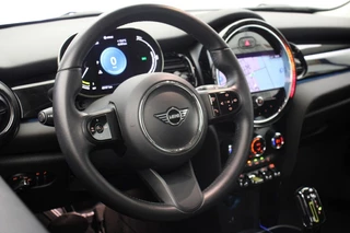 MINI Electric MINI Electric Cooper Classic 33 kWh - Carplay, Clima, Cruise, SOH 97% - afbeelding nr 11