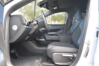 Volvo EX30 Volvo EX30 Extended Range Plus 272pk/69kWh | Getint Glas | Camera | Harman - afbeelding nr 13