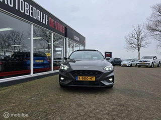 Ford Focus Ford Focus Wagon 1.5 EcoB ST Line X Full Options Pano/ACC/HUD/Winterpakket/Led - afbeelding nr 4