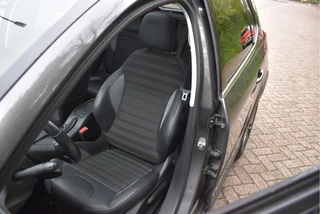 Peugeot 2008 | NL-Auto | Pano.dak | Camera | Carplay | Climate Contr | Cruise Contr | DAB | NAP - afbeelding nr 12