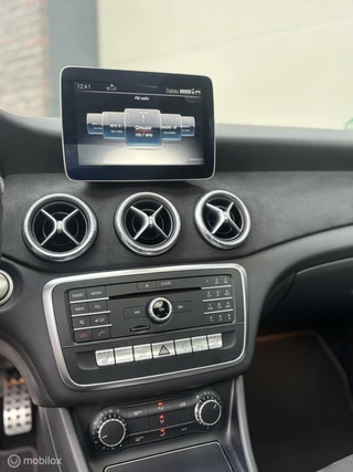 Mercedes-Benz CLA Mercedes CLA-klasse 220 4MATIC Pano AMG Line Camera appelcarplay - afbeelding nr 14