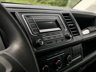 Volkswagen Transporter Volkswagen Transporter 2.0 TDI 84KW L2H1 LANG CRUISE AIRCO PDC - afbeelding nr 14