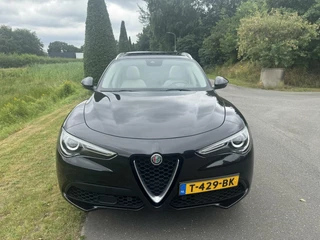 Alfa Romeo Stelvio Alfa Romeo Stelvio 2.0 T Q4 Luxery, 320pk, 20
